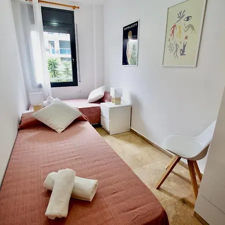 Appartement V&v Lloret-apartamento Fenals Exclusivo 6pax Totalmente Renovado Con Piscina, Gimnasio, Parking Y Area Infantil
