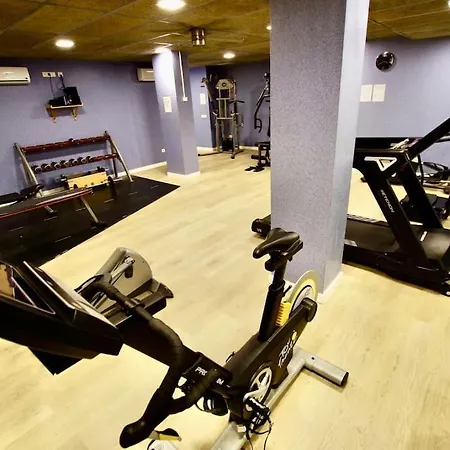 V&v Lloret-apartamento Fenals Exclusivo 6pax Totalmente Renovado Con Piscina, Gimnasio, Parking Y Area Infantil * リョレート・デ・マル